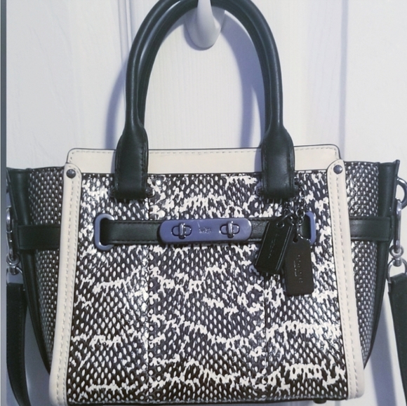 Coach Handbags - Coach Swagger Snake Skin Leather Satchel Purse